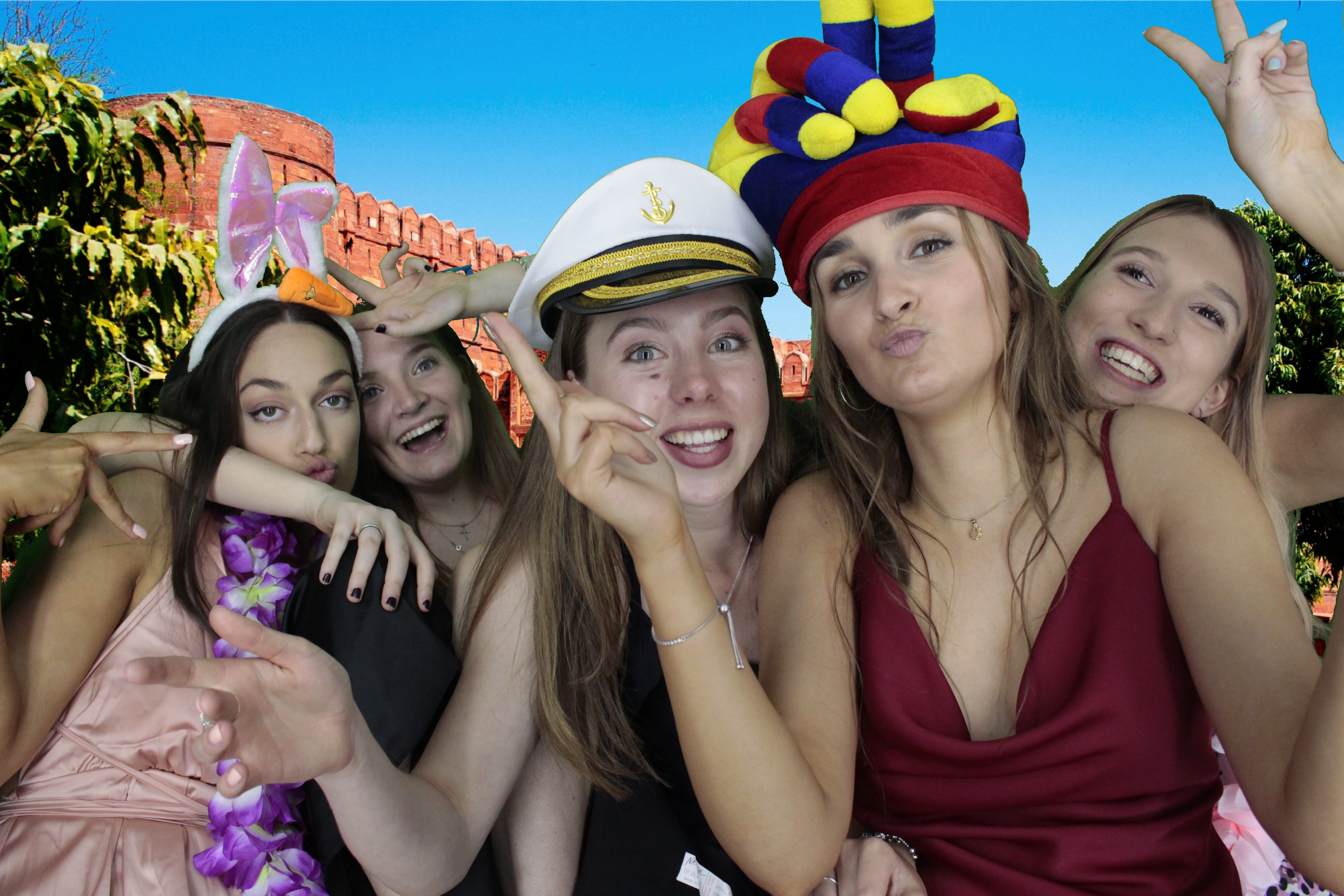 St Gabriel's Leavers 2019 | View more photos from the event at gallery.myphotoboothexperience.co.uk/u/MyPhotoBoothExperienceLtd/St-Gabriels-Leavers-2019